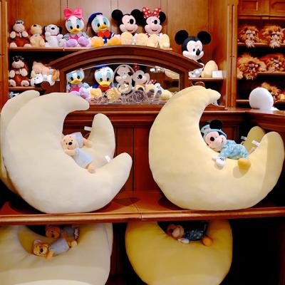 迪士尼樂園米奇/維尼月亮造型抱枕-10月中出貨 預購