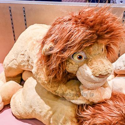 迪士尼樂園獅子王辛巴趴姿娃娃-10月中出貨 預購