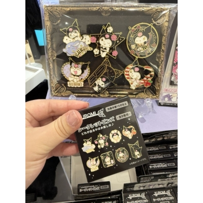 Sanrio酷洛米20週年KUROMI's Special Key系列別針盲盒(VIP下標限定請勿自行下單)