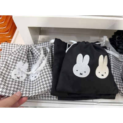 Miffy米菲兔千鳥格紋系列束口袋 特價(VIP下標限定請勿自行下單)