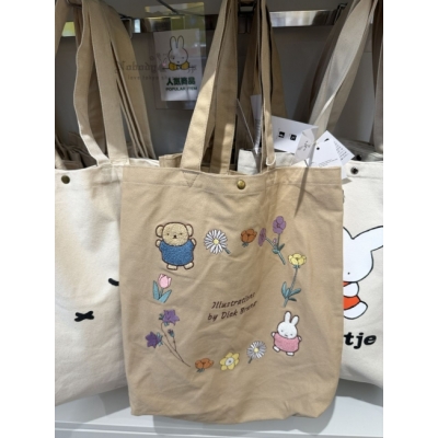 Miffy米菲兔期間限定花朵刺繡肩背包(VIP下標限定請勿自行下單)