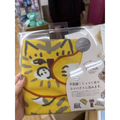 Momonga 可愛動物造型保冷不思議自粘萬用包巾 特價(VIP下標限定請勿自行下單)