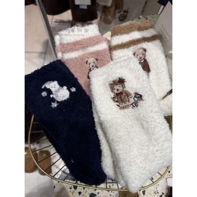 SNIDEL HOME小熊刺繡保暖襪 七折特價(VIP下標限定請勿自行下單)