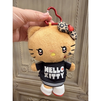 Sanrio曬黑系豹紋蝴蝶結絨毛掛包 特價現貨