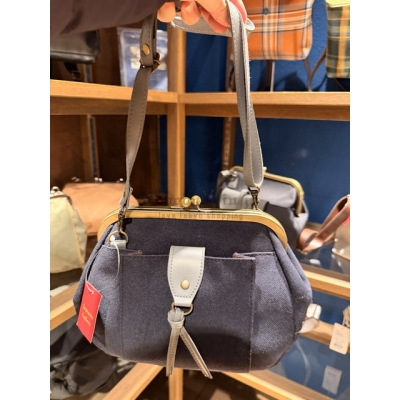 Pocchiri限定異色合皮綁繩斜背包(VIP下標限定請勿自行下單)