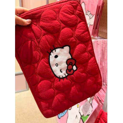 Sanrio house愛心絎縫筆電包