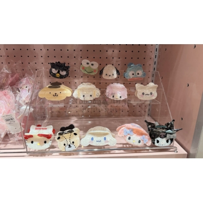 Sanrio house大頭絨毛登山扣掛包
