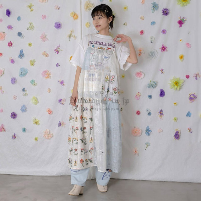 Scolar花卉刺繡x棉質蕾絲x薄紗混紡吊帶連身裙