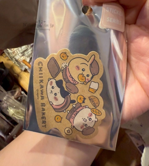 LINE_ALBUM_0617收單7月中出貨（吉伊卡哇麵包店系列）_250617_2_結果.jpg