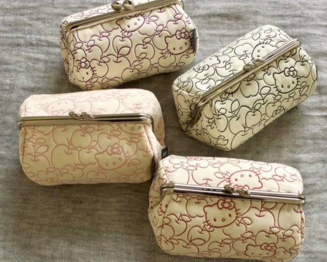 LINE_ALBUM_0410收單5月底出貨（京都kitty口金包專賣店）_260408_25.jpg