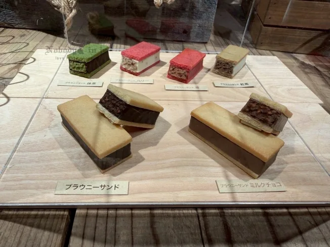 LINE_ALBUM_1115收單11月底回國立刻出貨（短期限食品不可合併其他商品訂單，可合併此相簿商_結果.jpg