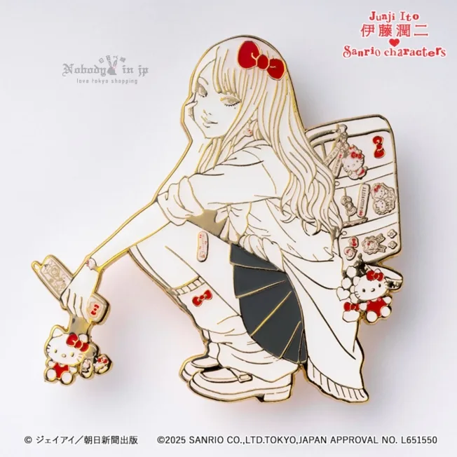 1751554147290463.jpg 伊藤潤二×サンリオキャラクターズ ピンズ ギャル富江×ハローキティ_結果.jpg