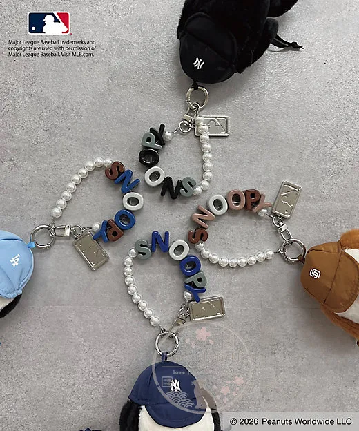 銀座三越SNOOPY期間限定展 x MLB聯名絨毛吊飾