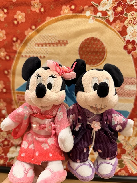 迪士尼商店2026櫻花系列和服絨毛吊飾 現貨