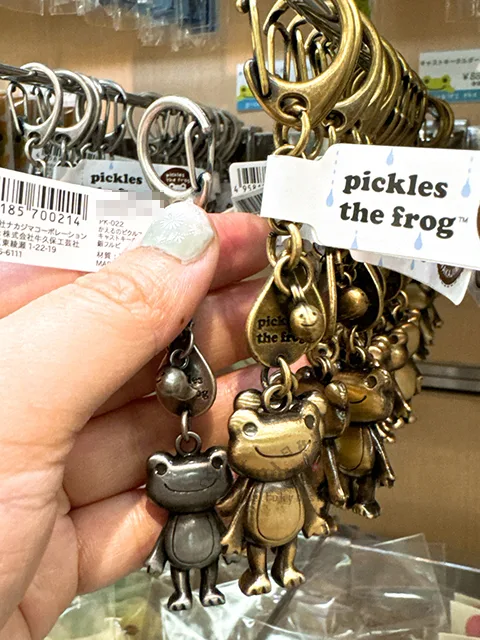 pickles the frog青蛙復古色造型吊飾 原價269特價199(VIP下標限定請勿自行下單)