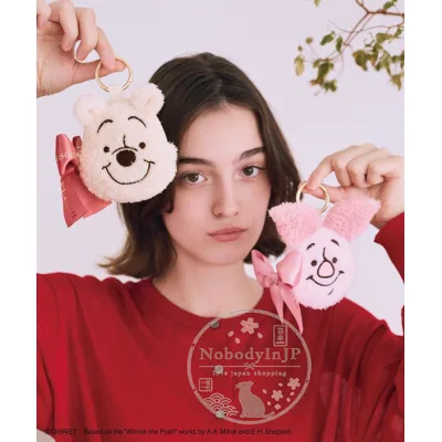 Maison de FLEUR x Disney維尼系列絨毛掛包