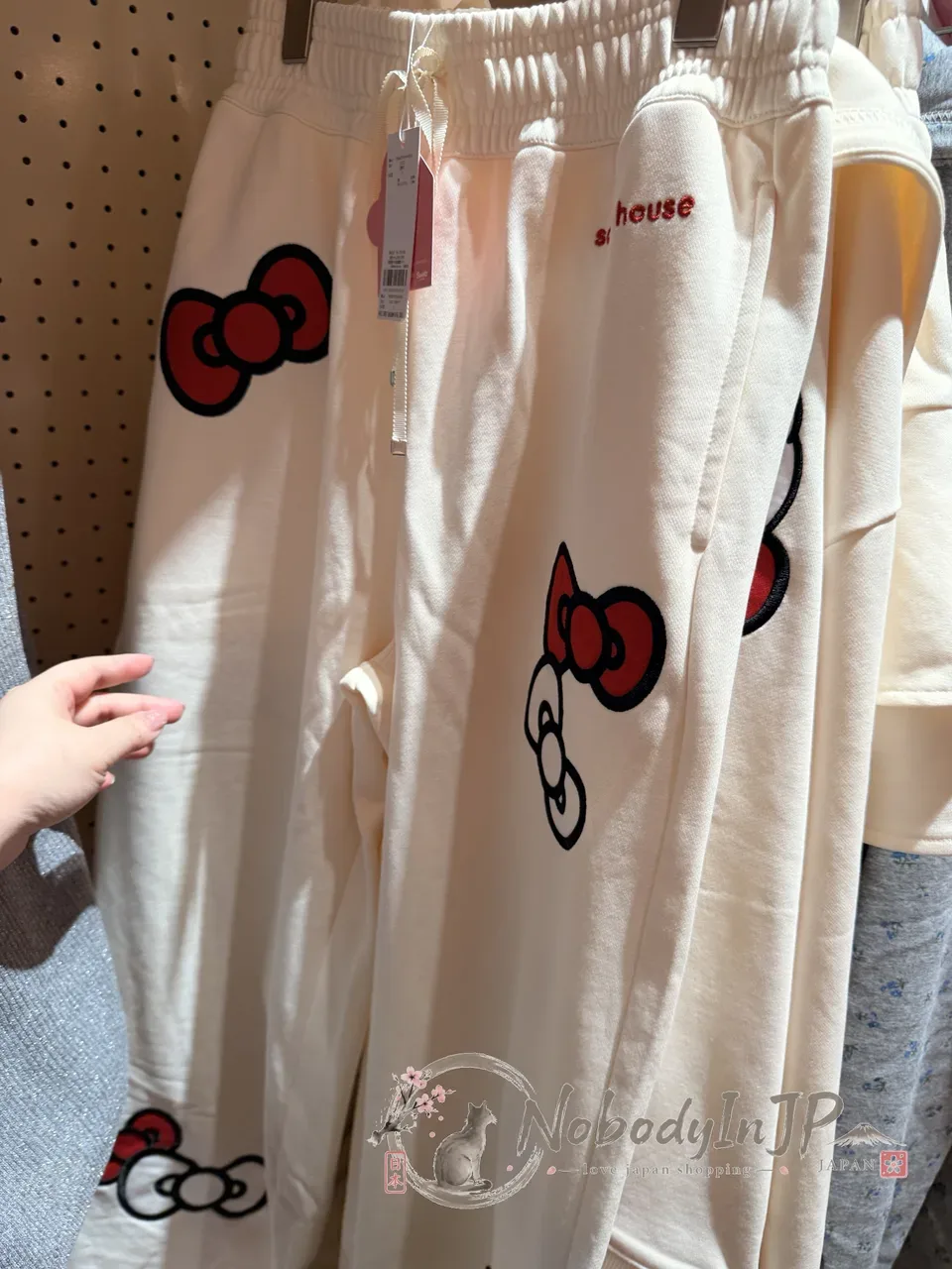 Sanrio house 滿滿蝴蝶結運動長褲
