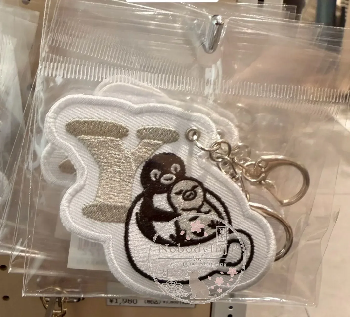 Suica企鵝字母刺繡吊飾