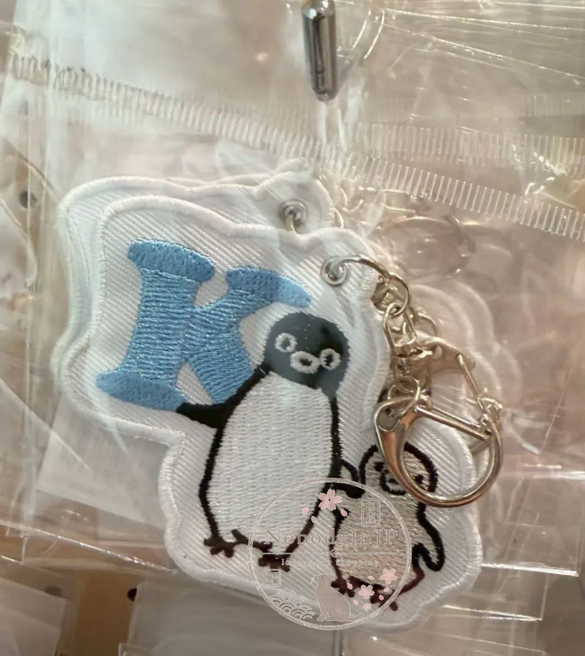 Suica企鵝字母刺繡吊飾