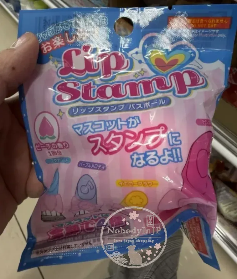 DAISO附隨機玩具泡澡球