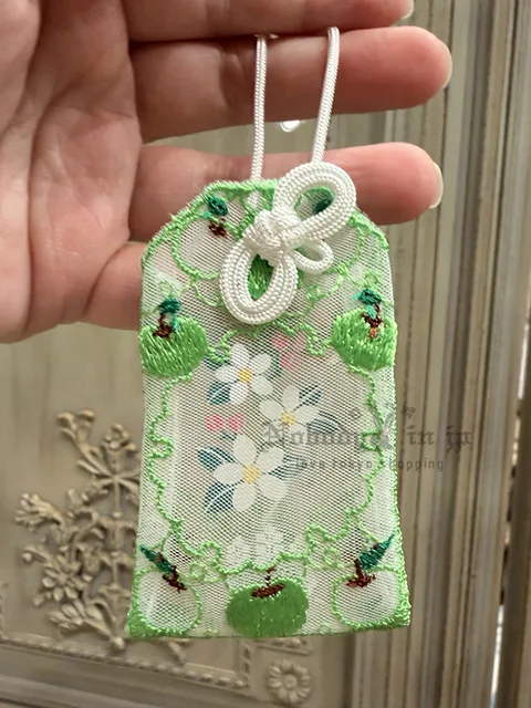 青森廣田神社心的健康蘋果刺繡御守 現貨