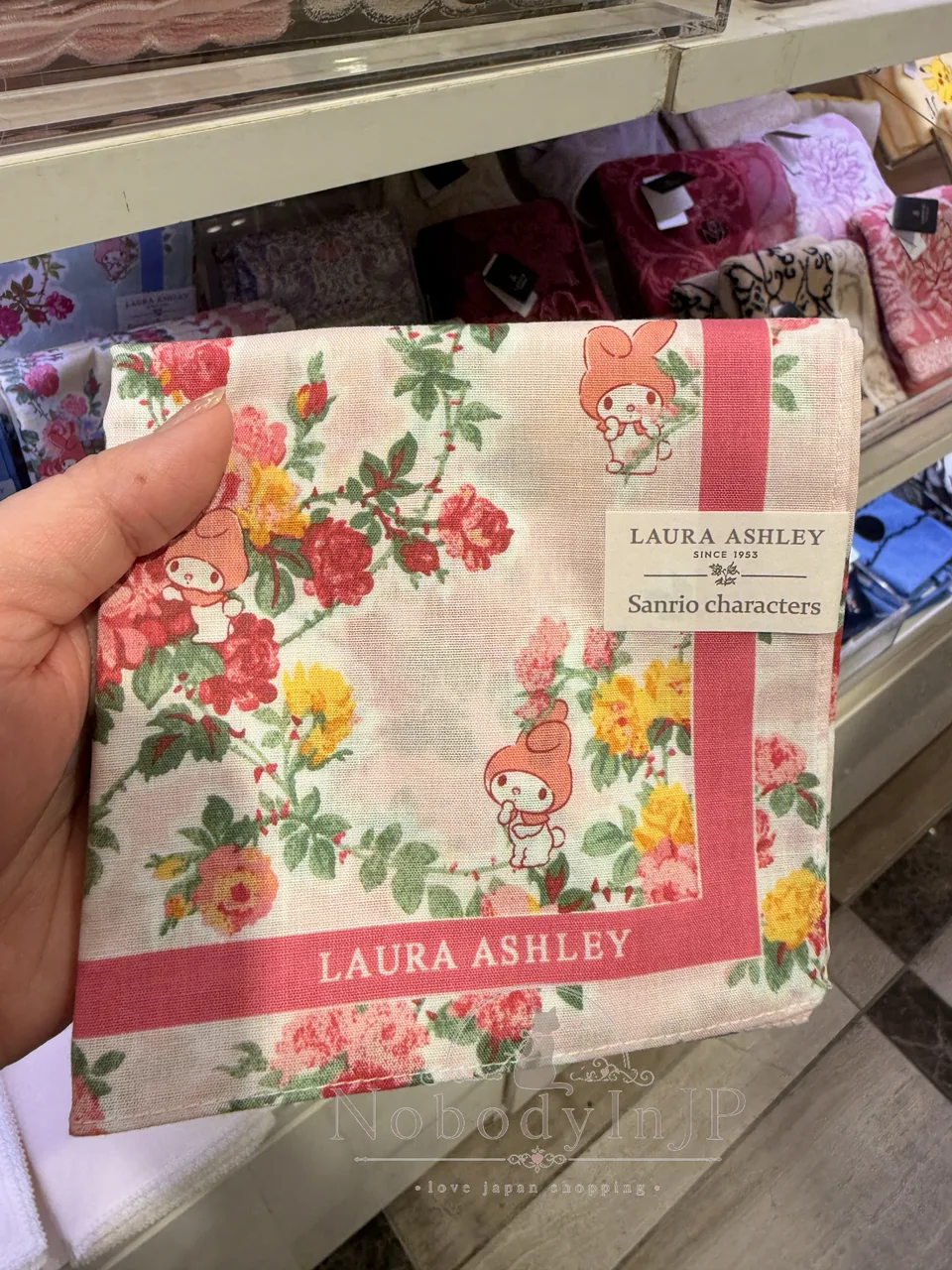 Laura Ashley x Sanrio聯名日本製春夏花卉手帕