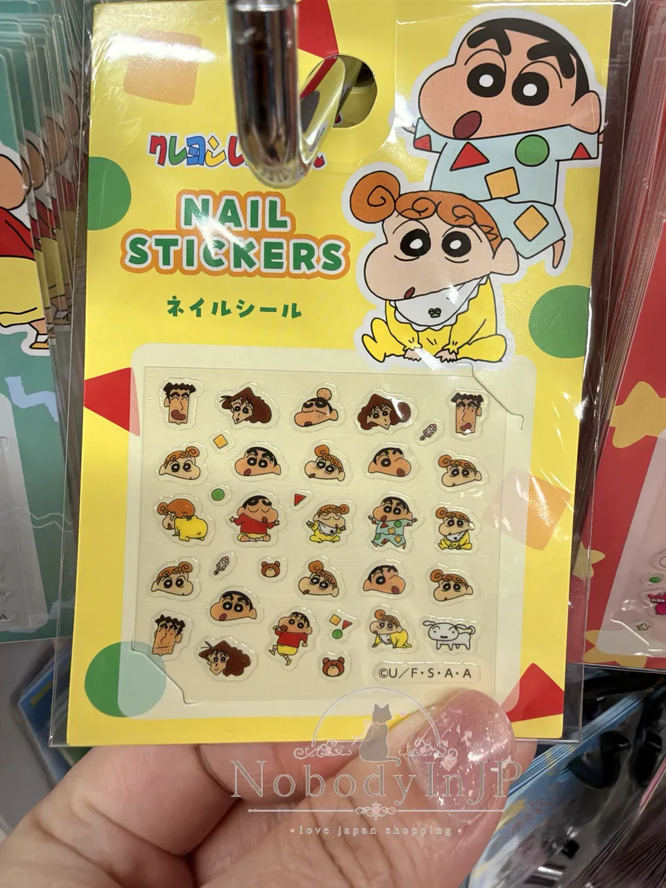 DAISO x 蠟筆小新聯名指甲貼