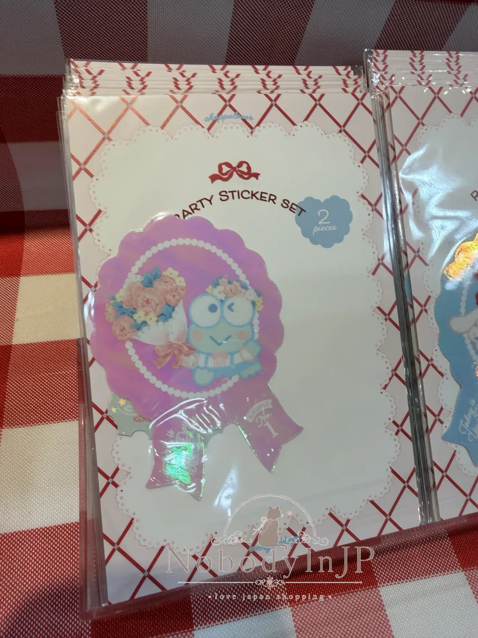 Sanrio伊勢丹期間限定展2入徽章造型貼紙