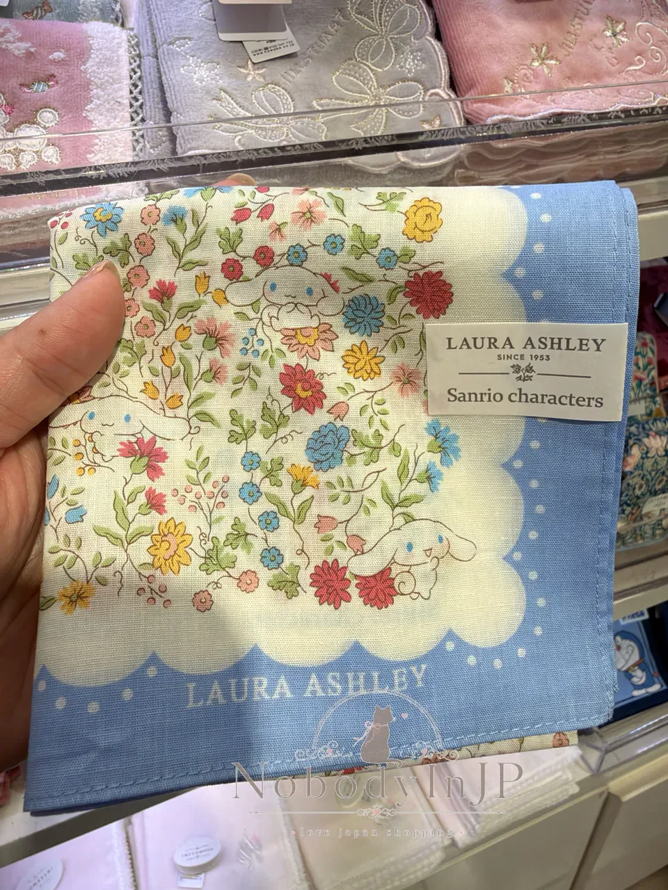 Laura Ashley x Sanrio聯名日本製春夏花卉手帕