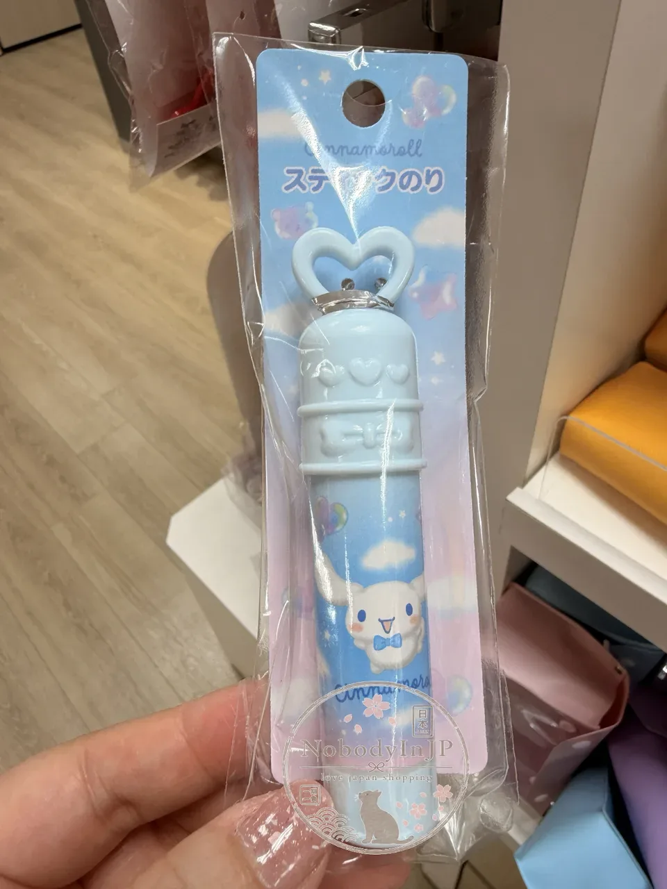 Sanrio 愛心蓋固體口紅膠