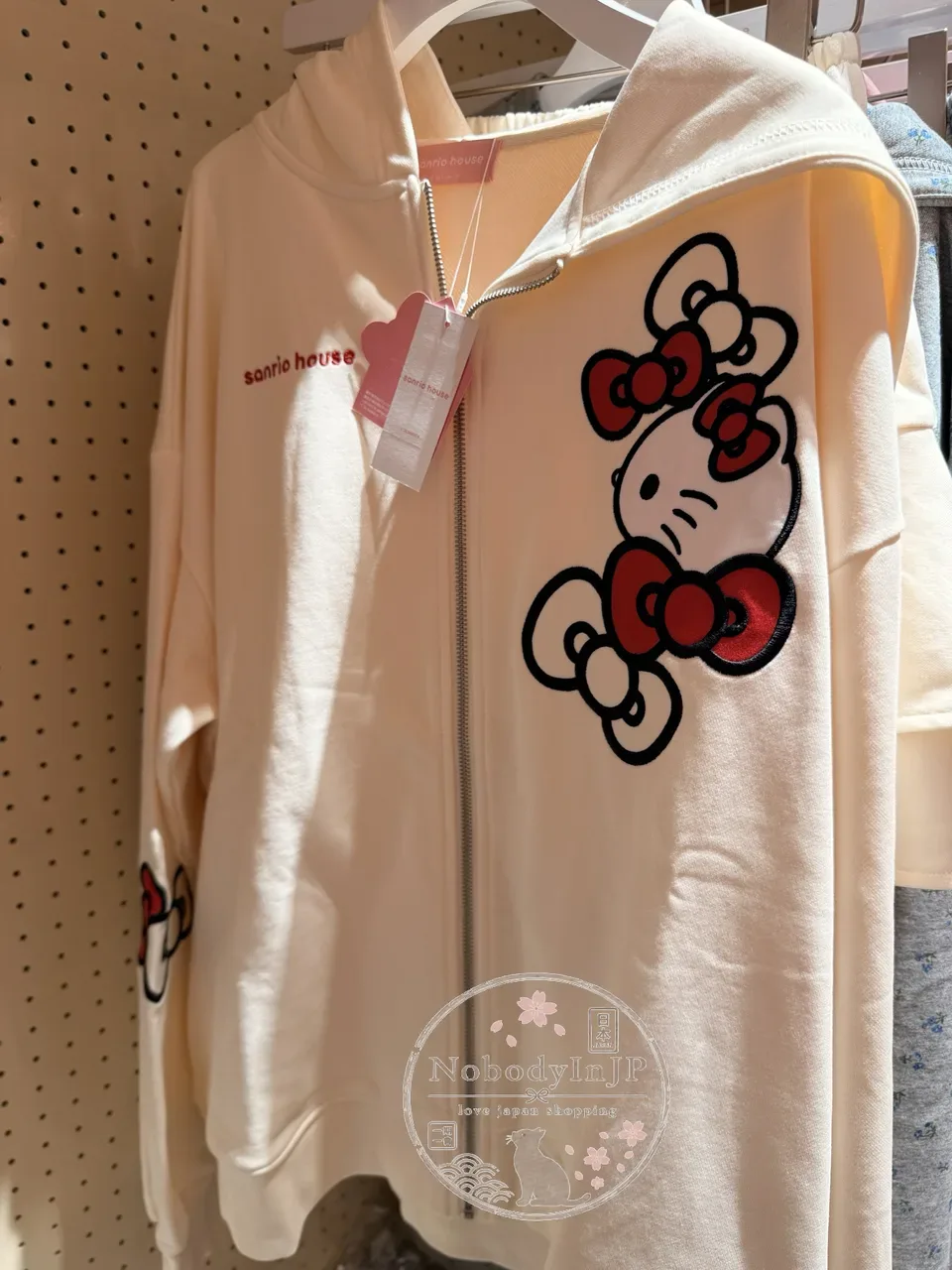 Sanrio house 滿滿蝴蝶結連帽外套