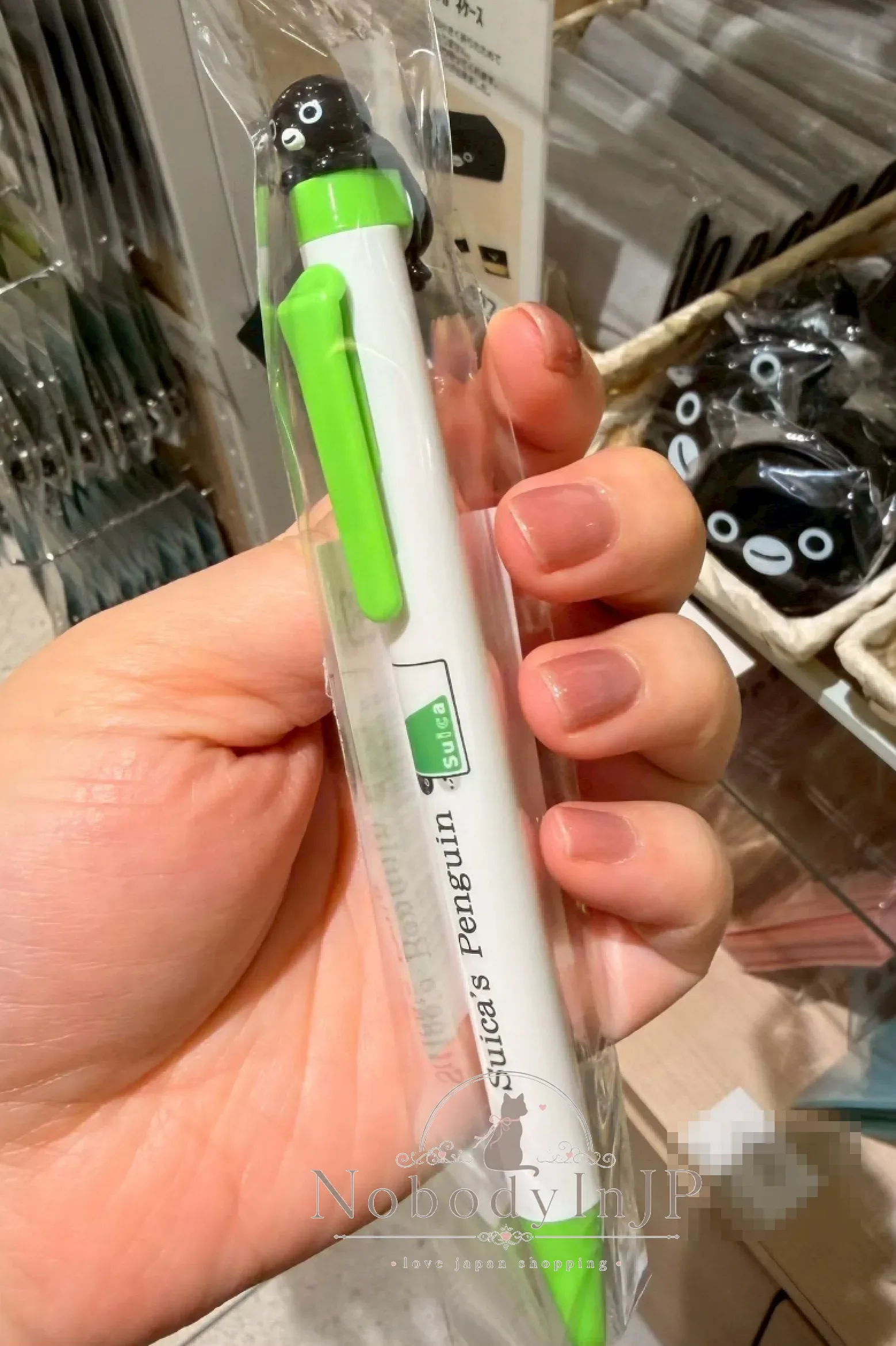 Suica企鵝趴姿公仔黑芯原子筆