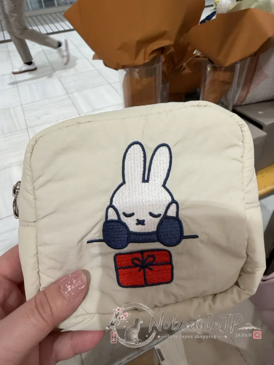 Miffy米菲兔蓬鬆刺繡系列拉錬包 特價