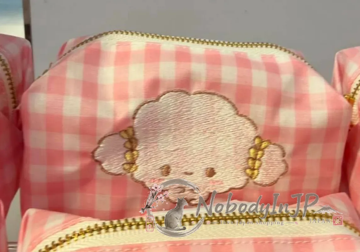 Sanrio伊勢丹期間限定展刺繡防潑水拉錬小物包