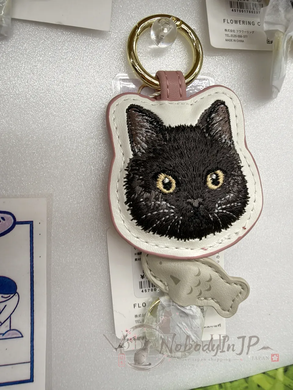 FLOWERING猫咪刺繡小魚伸縮繩吊飾 特價
